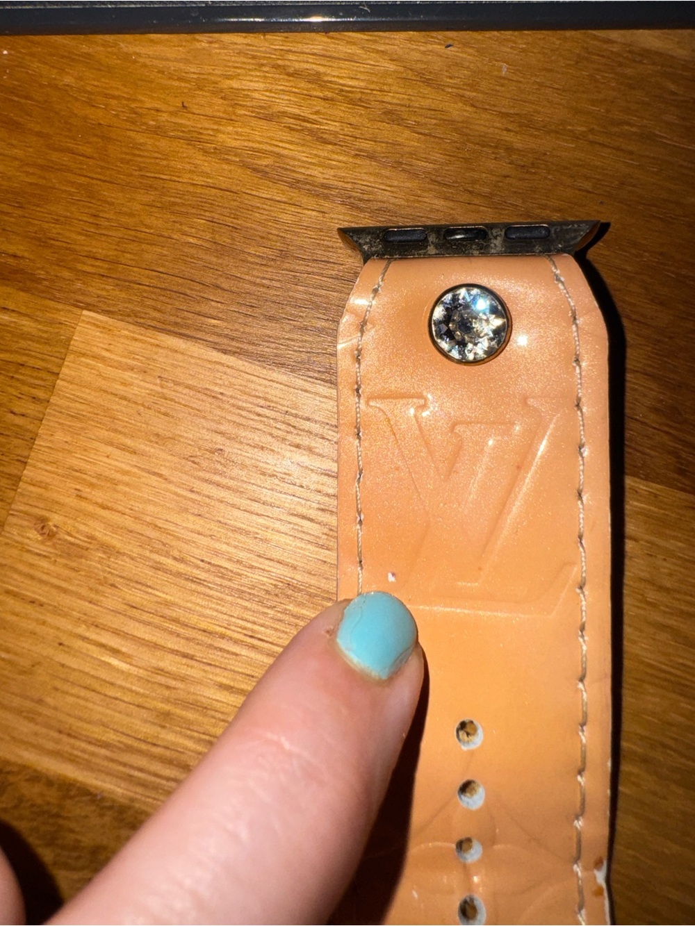 LV Vernis Peach Leather Watch Strap with Gold Hardware - Picture 5 of 6